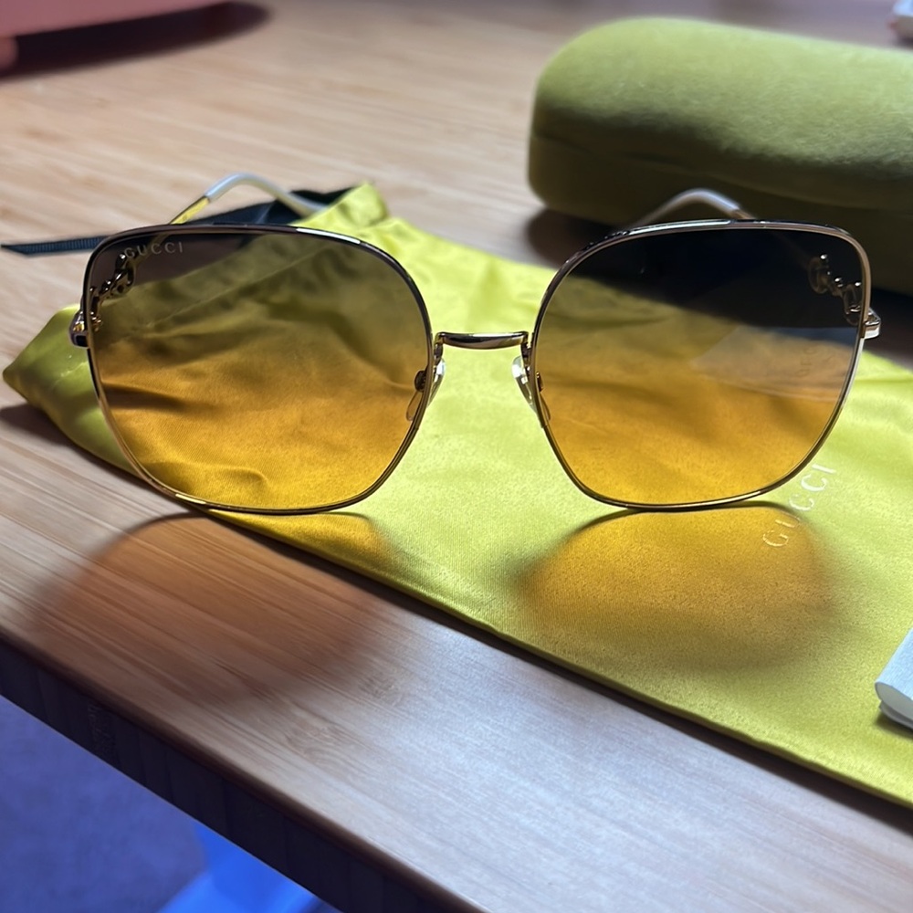 GUCCI Gold Sunglasses